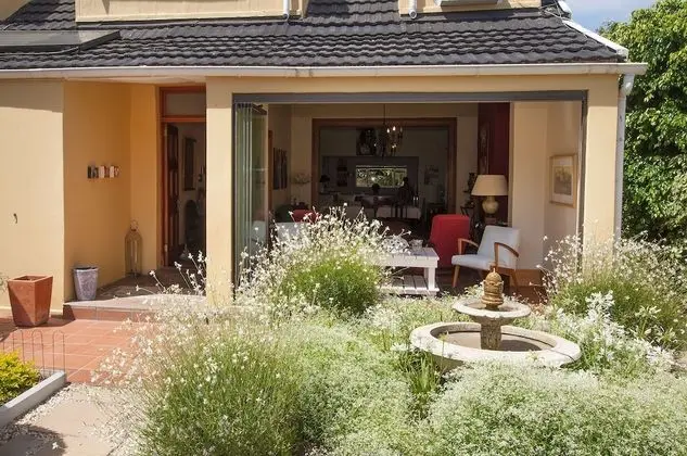 Zareba B&B Guest House