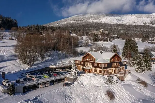 Hotel Zátiší - Dış Mekan