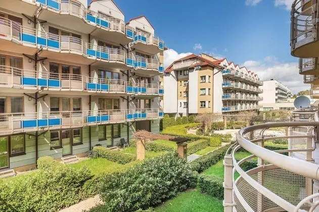 Zdrojowa Apartments by Renters