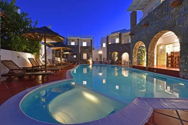 Zefi Hotel