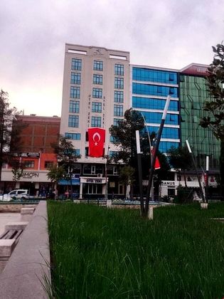 Otel ZekiFotoğrafı