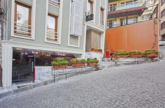 Zem Hotel