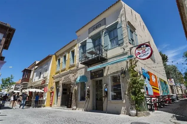 Zen Alaçatı Hotel