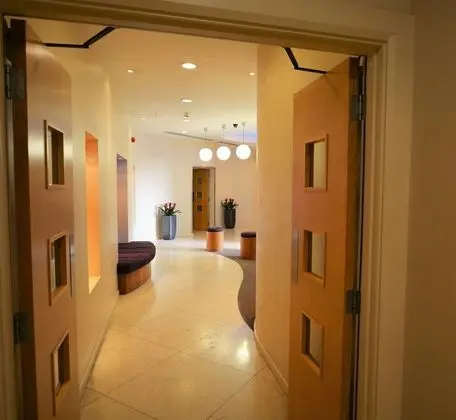 Zen Apartments - Canary Wharf - Lobi