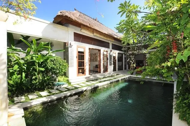Zen Boutique Collection Sanur Bali - Havuz