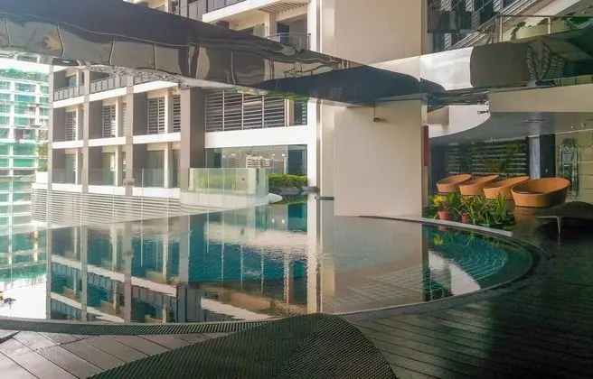 ZEN Home Gramercy Residences - Havuz