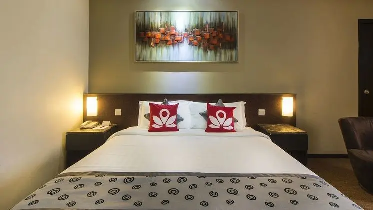 ZEN Rooms Novena