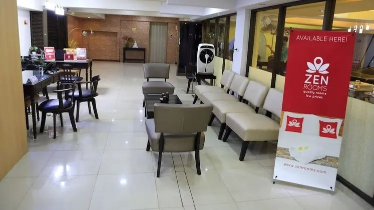 ZEN Rooms Residency - Lobi