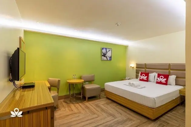 ZEN Rooms Sun Star Manila - Oda