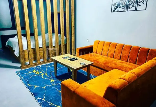 Zen Suit Hotel