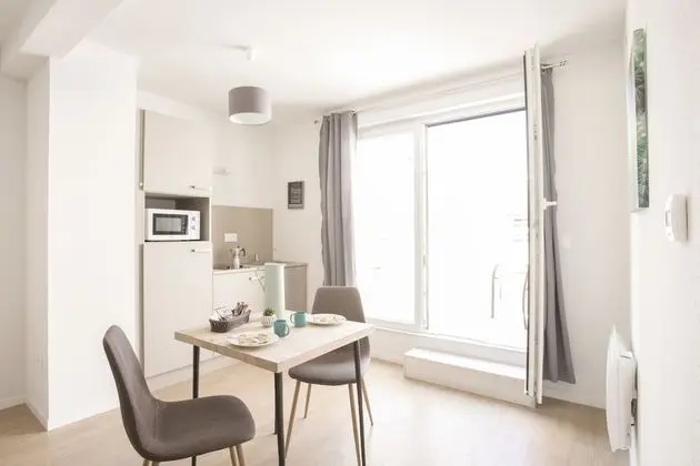 ZENAO Appart'hotel Centre Mulhouse - Mutfak