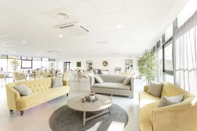 ZENAO Appart'hotel Centre Mulhouse - Öne Çıkan Resim