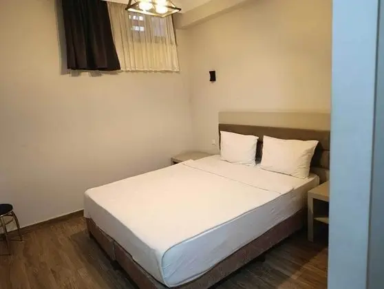 Zenia Otel