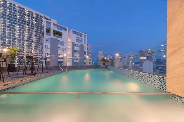 Zenia Boutique Hotel Nha Trang - Havuz