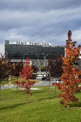Zenit Pamplona - Dış Mekan
