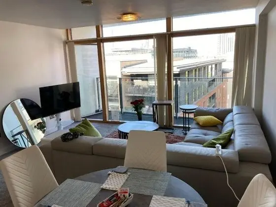 Zenith City Centre Apartment - Stay Longer and Save - Öne Çıkan Resim