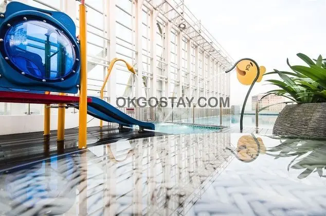 Zenith Suites JBCC by OKGOSTAY - Havuz