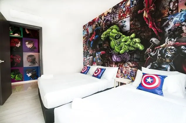 Zenith Suites JBCC by OKGOSTAY - Oda