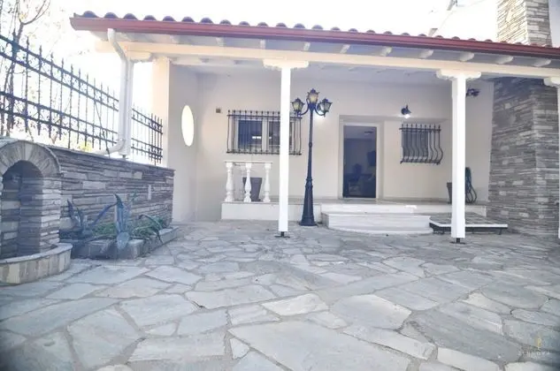 Zennova 40 Trikorfo Cottage - Dış Mekan