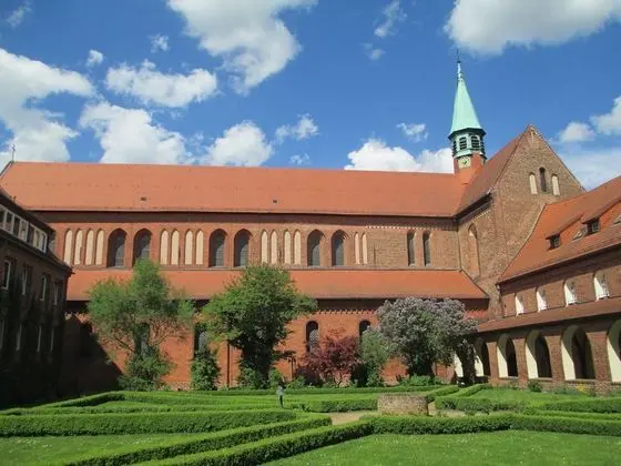 Zentrum-Kloster-Lehnin - 1