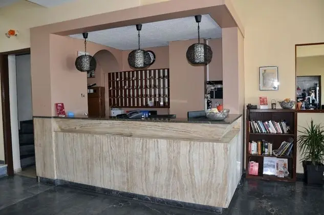 Zephyros Hotel - Lobi