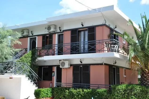 Zervos Apartments