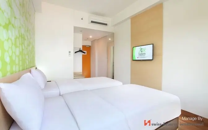 Zest Hotel Airport Jakarta - CHSE Certified - Oda