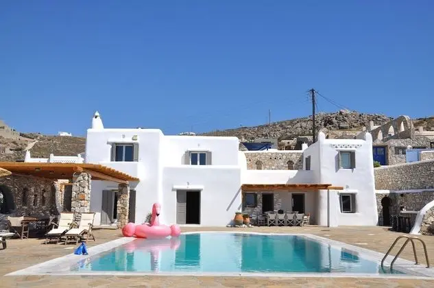 Zeus Seafront Villa - Lobi
