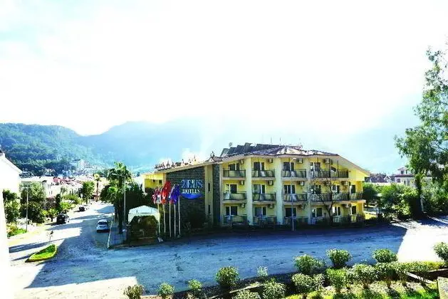 Zeus Turunç Hotel