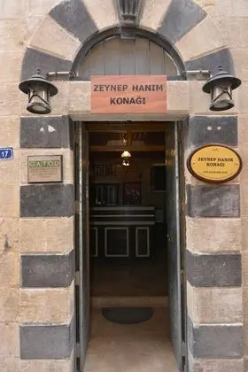 Zeynep Hanım Konağı