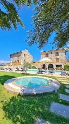 Zeytinn Hotel - Havuz