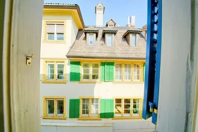 ZH Schmidgasse I - Hitrental Apartment