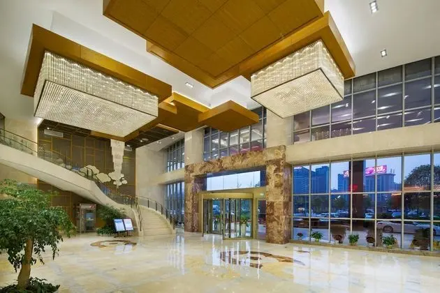Zhangjiajie Huatian Hotel - Lobi