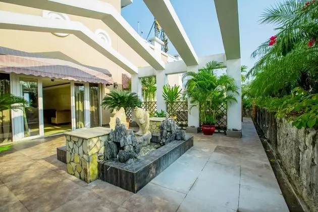 ZHONGSHAN LOUIS HOTEL