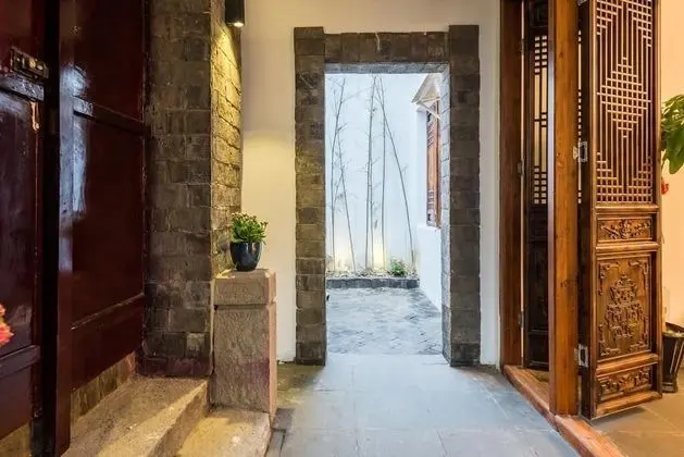 Zhuozheng Xiangshu Inn