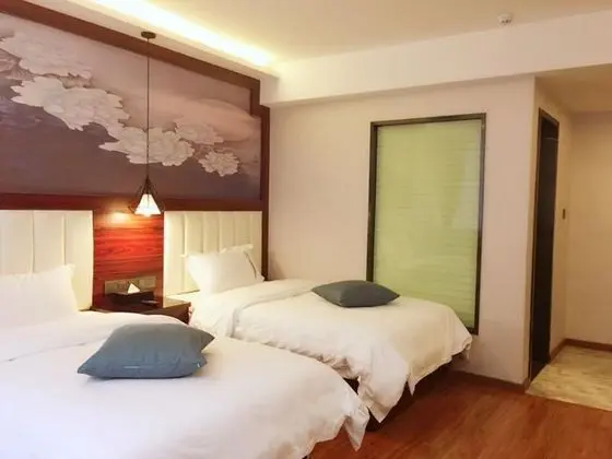 ZHUYING ART HOTEL