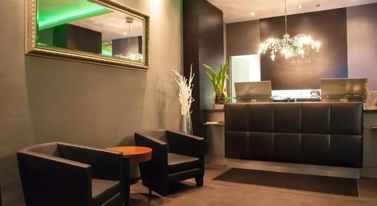 Zi Hotel & Lounge - Genel