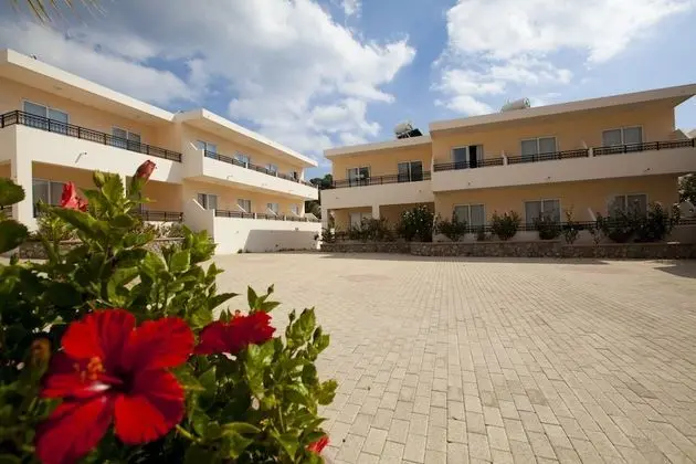 Ziakis Hotel & Studios - Dış Mekan