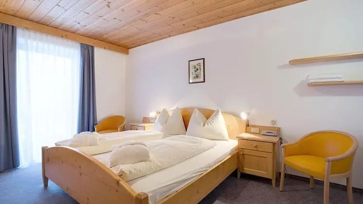 Zirm Good Life Hotel