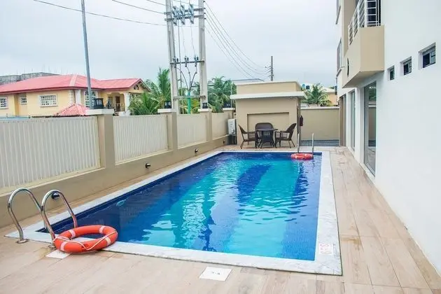 Ziroc Residence