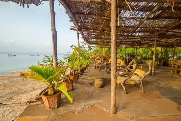 Ziwa Beach Resort - Plaj