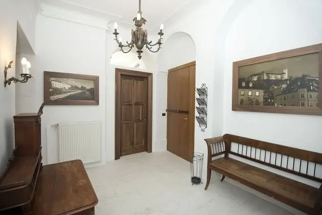 Zois Apartments - Lobi