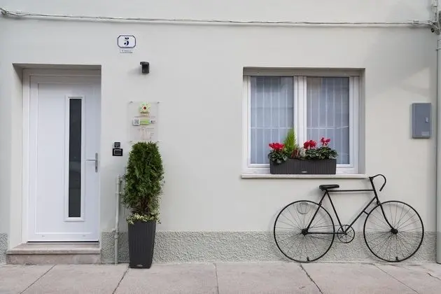 Zona 30 Bike Guesthouse - 1