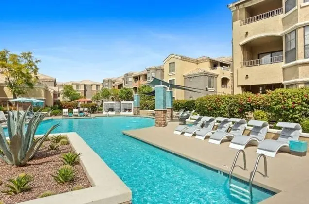 Zone Apartments - Havuz