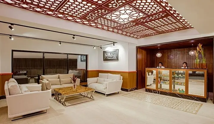 Zone by the Park ORR Chennai - Lobi