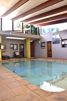 Zora Guesthouse and Spa - Havuz