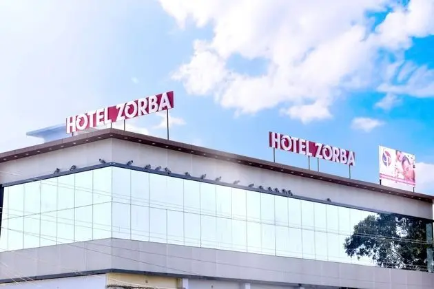 Hotel Zorba