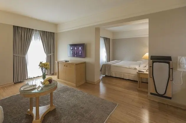 Zorlu Grand Hotel Trabzon - Oda