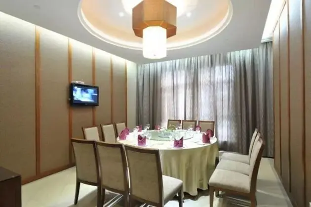 ZTG Mingting Hotel Thousand Island Lake - Yerinde Yemek