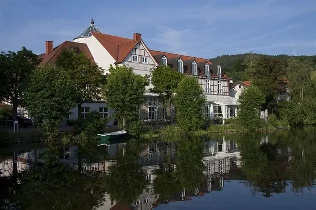 Zu den Rothen Forellen